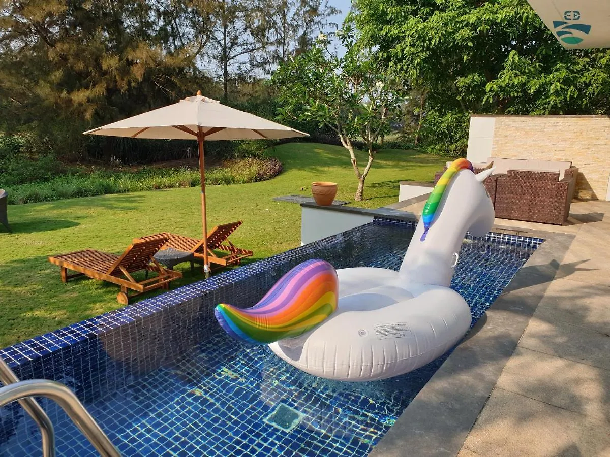 Emblem Sea 2 Bedroom Villas 다낭