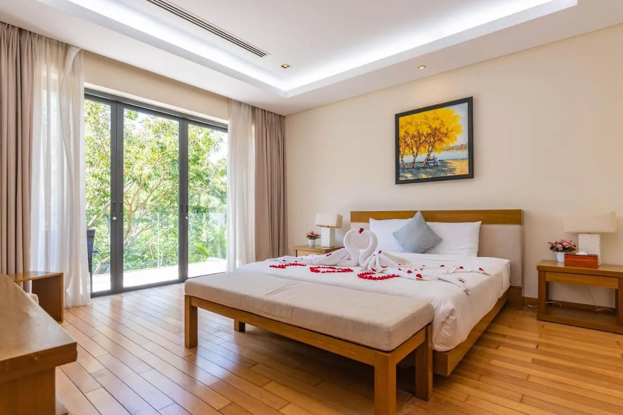 Emblem Sea 2 Bedroom Villas 다낭