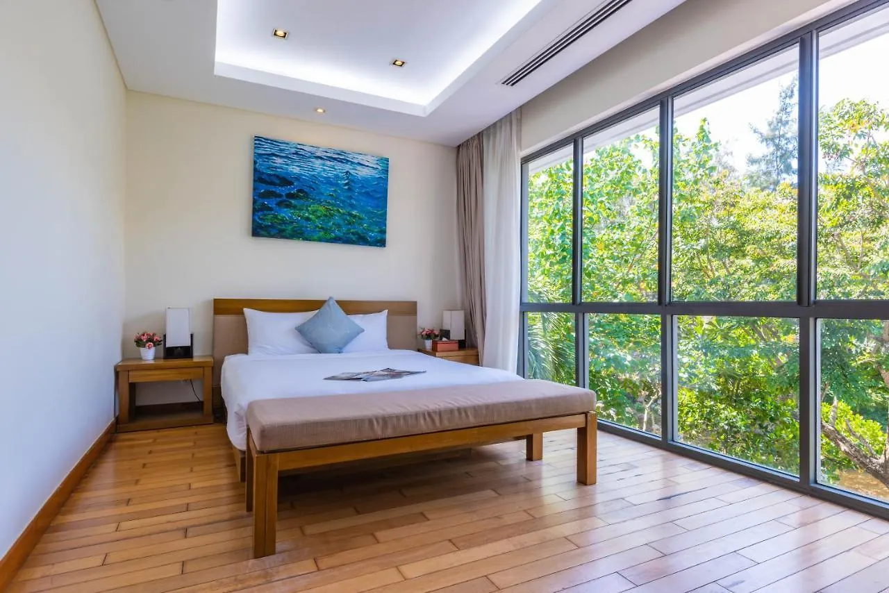 Emblem Sea 2 Bedroom Villas Da Nang