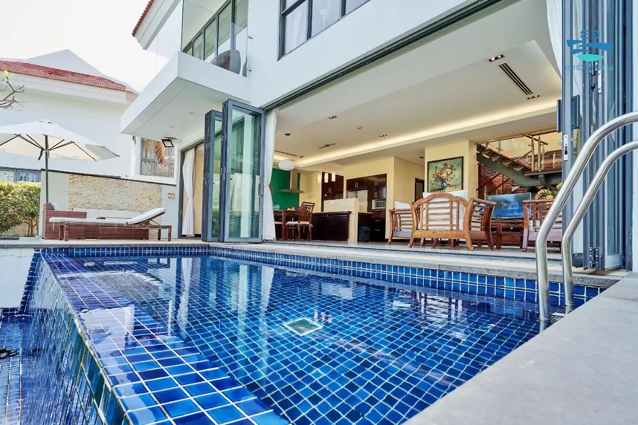 Emblem Sea 2 Bedroom Villas Da Nang